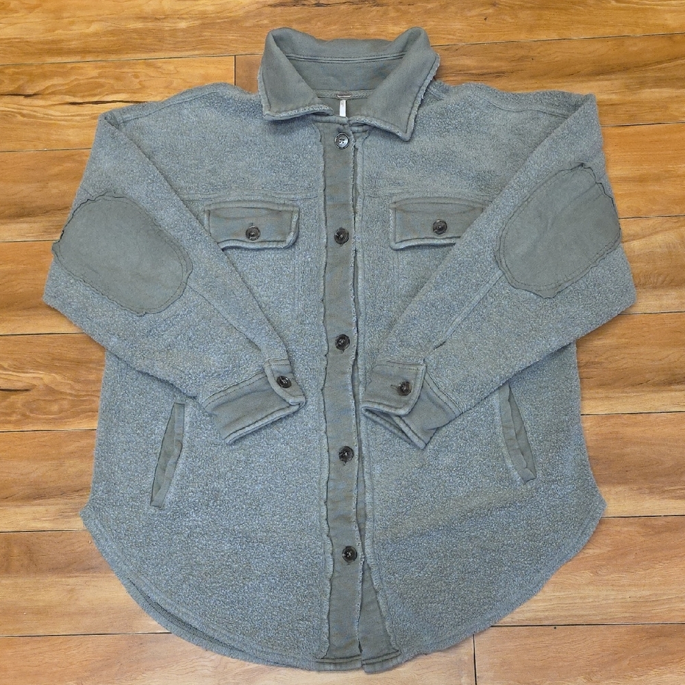 Free People Size SM Ruby Oversized Greyed Olive Shirt Jacket Shacket Distressed